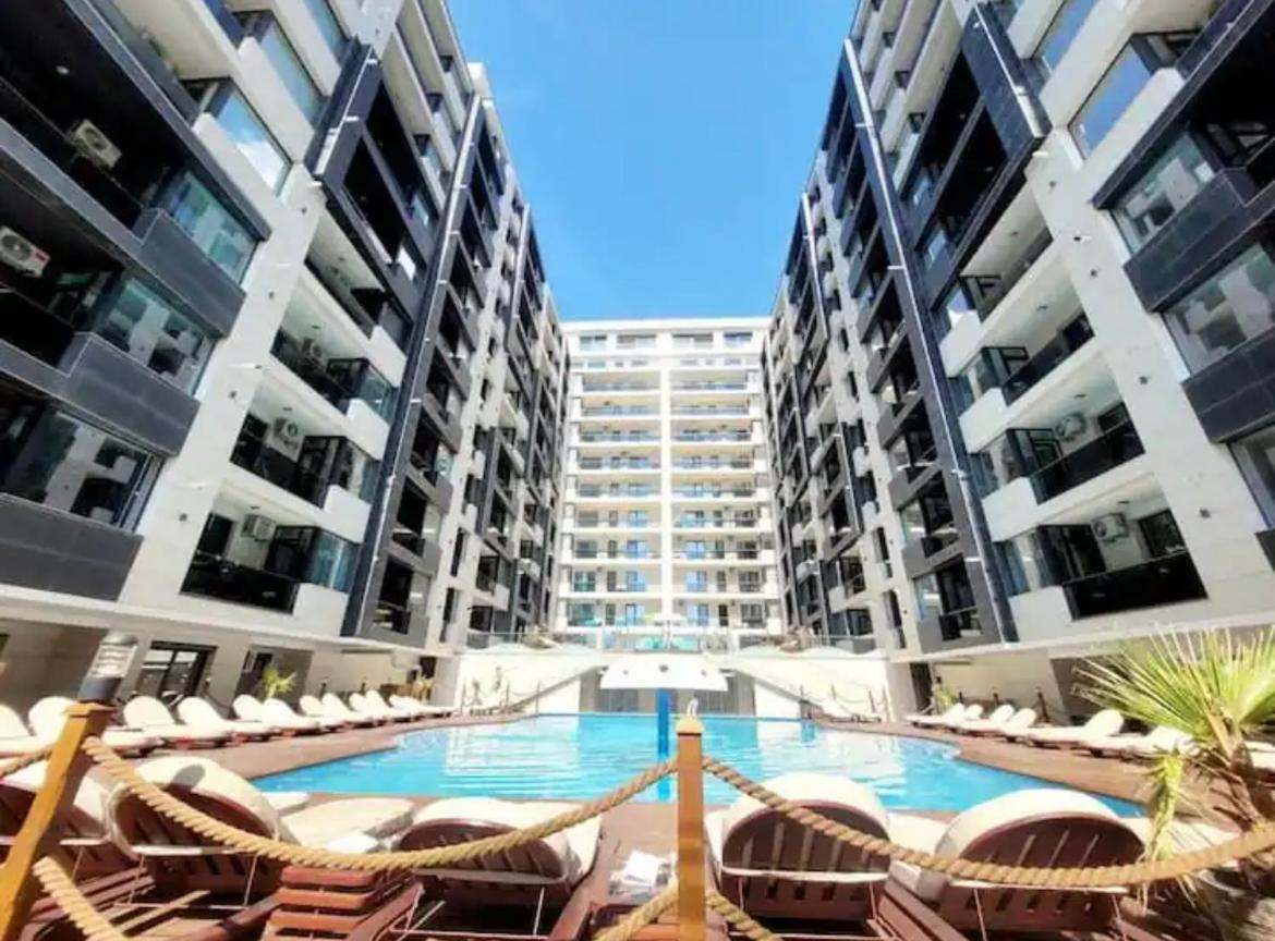 Tropical Vibes Suite Navodari Ngoại thất bức ảnh